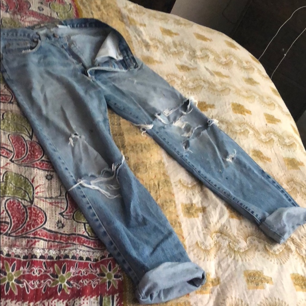 High waisted vintage mom jeans